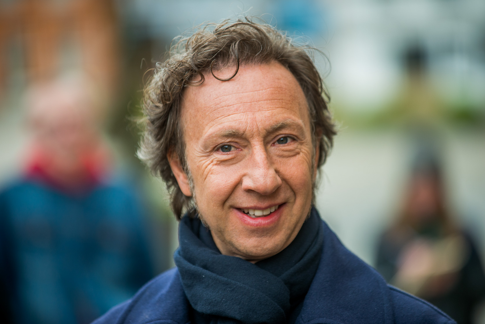 Cassel concours aux villages préférés des français. Rencontre sur la Grand-Place avec les géants et la population de Cassel.