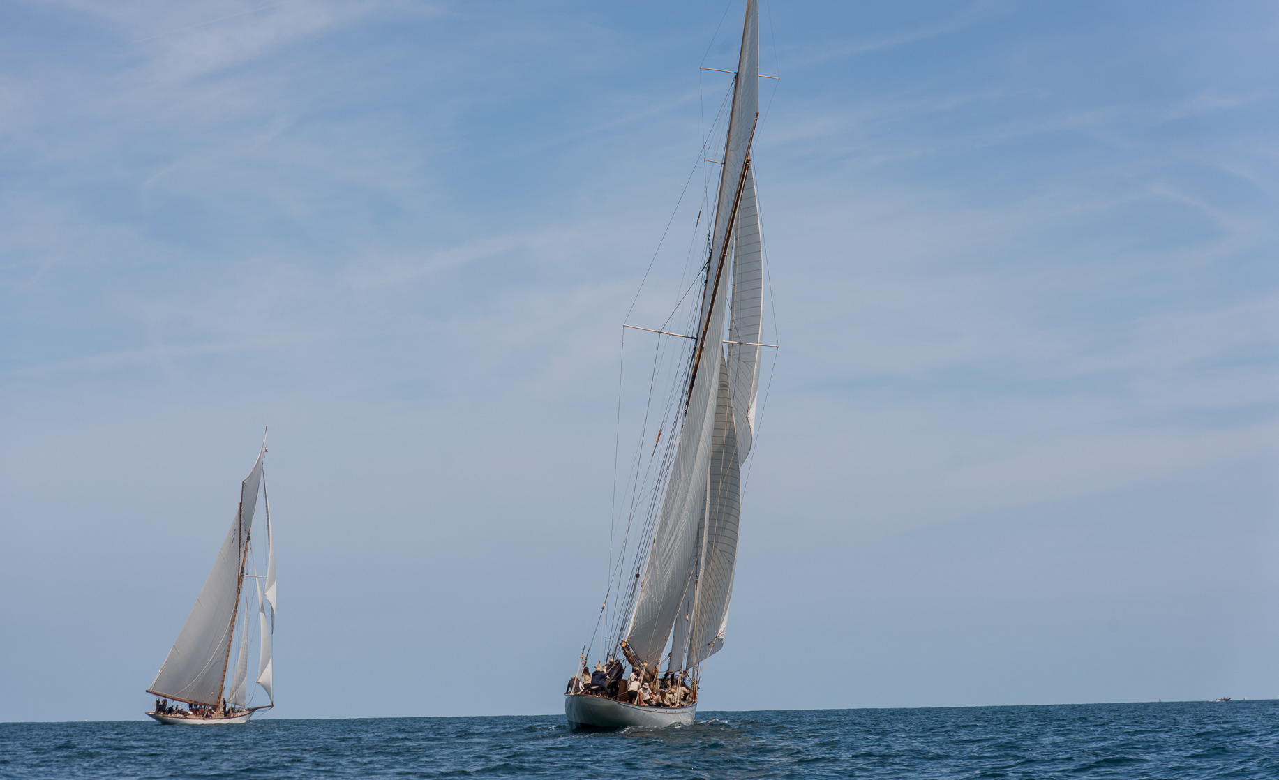 Saint-Malo. Régate orgaisée par la SNBSM. Sept  voiliers de légendes sont venus y participer.